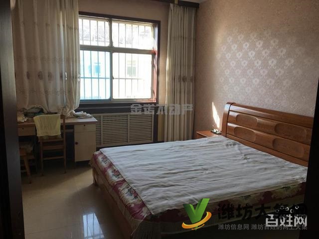 世紀(jì)旁 位置佳 大三室 黃金樓層 帶車庫144平 89