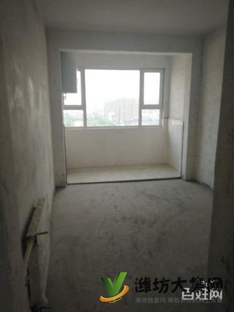 實(shí)驗(yàn)小學(xué)門口世豪華府125平大三室車位儲藏室僅售6