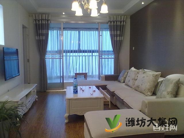 新天地購物城2室2廳1衛(wèi)頂