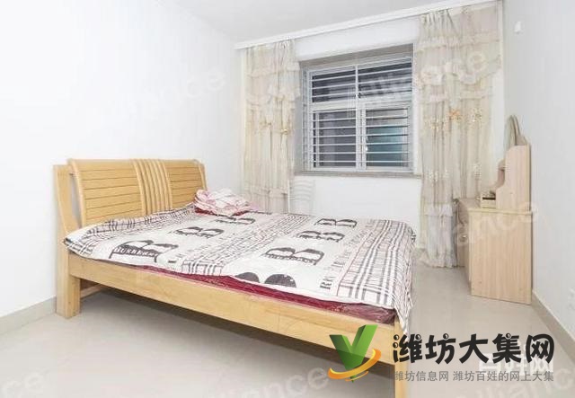 海龍路東益新街體育場高鐵站近舜和花園多層帶閣樓