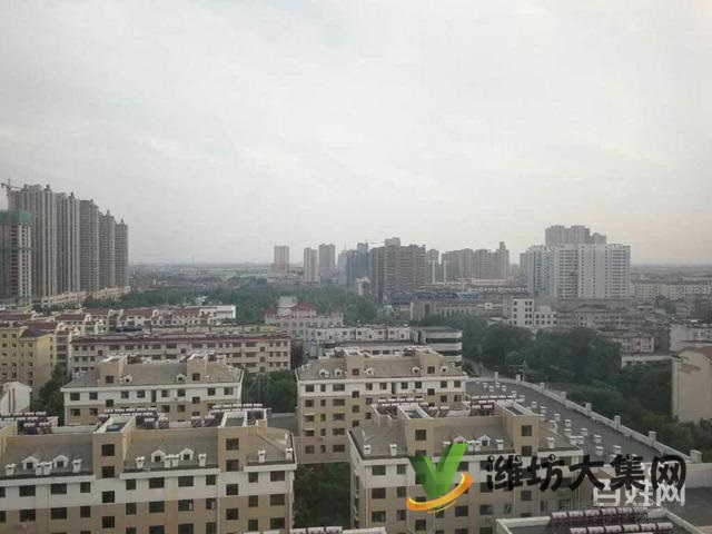 實(shí)驗(yàn)小學(xué)門口世豪華府125平大三室車位儲藏室僅售6