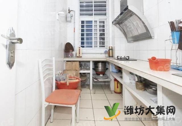 海龍路東益新街體育場高鐵站近舜和花園多層帶閣樓