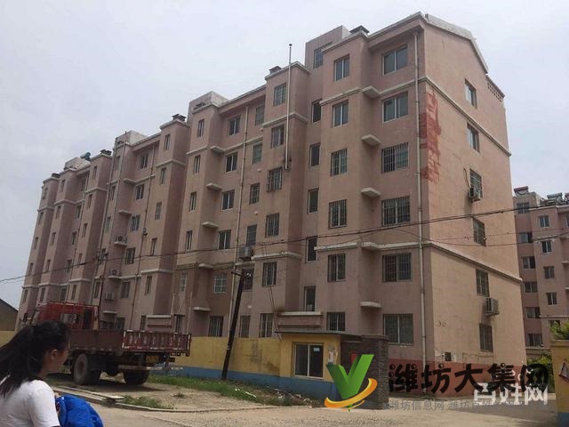 急 售 所以便宜百姓居家北區(qū)二樓供暖好三室精裝無(wú)稅