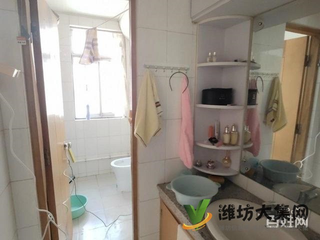 新華中學對面多層2樓南北通透精裝修交運小區 加州世紀尊品