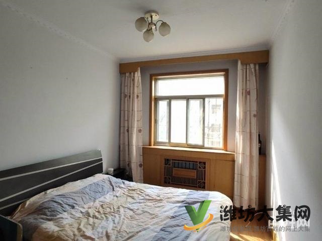 新華中學對面多層2樓南北通透精裝修交運小區 加州世紀尊品