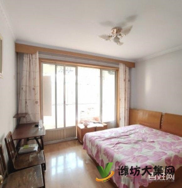 新華中學對面多層2樓南北通透精裝修交運小區 加州世紀尊品