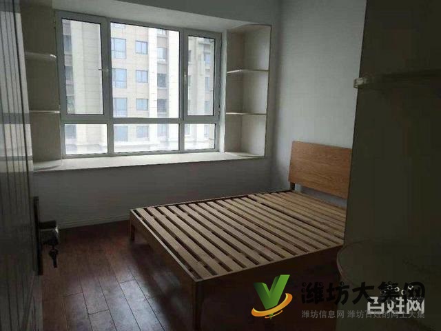 碧桂園高端小區三室精裝修已經下證看房有鑰匙隨時