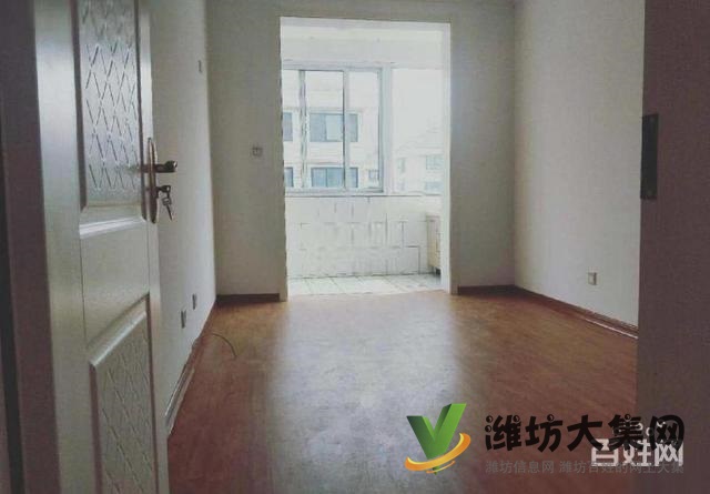 通亭街海龍路高鐵站近,三室朝陽,精裝修,周邊配套齊