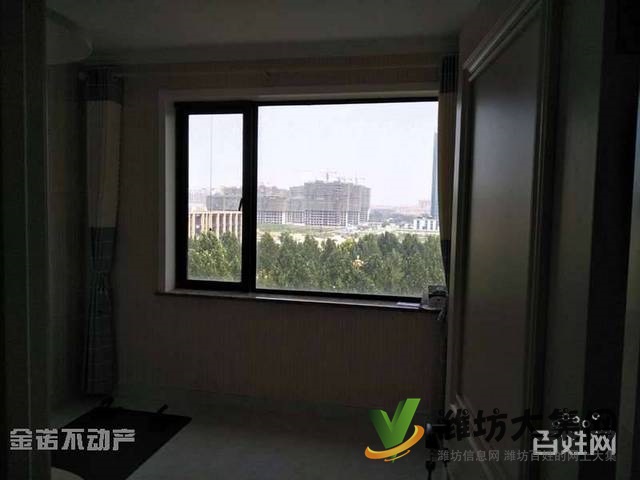 德潤(rùn)綠城片區(qū)高品質(zhì)小區(qū)百合園中間樓層精裝三室,送家具頂急新惠