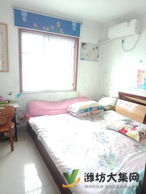 蝶園廣場(chǎng)近,精裝兩室兩廳,南北通透,全明戶型,采光無敵