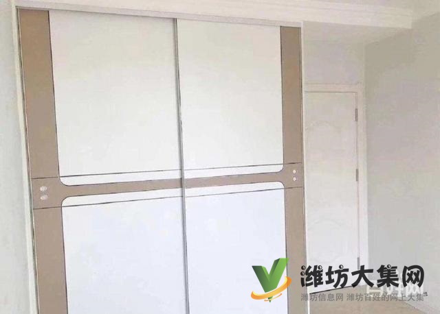 站南廣場華府名城92平大兩室 客廳朝陽 看房有鑰