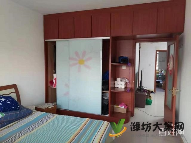 出售長城小區(qū)房子,免費(fèi)停車雙氣供暖 精裝修無稅急售43萬