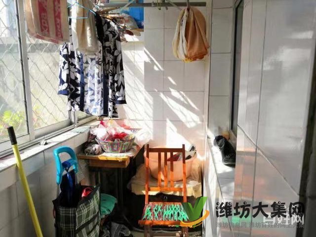 城隍廟北區(qū)1樓帶院拎包入住便宜出售