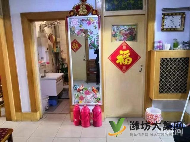 城隍廟北區(qū)1樓帶院拎包入住便宜出售