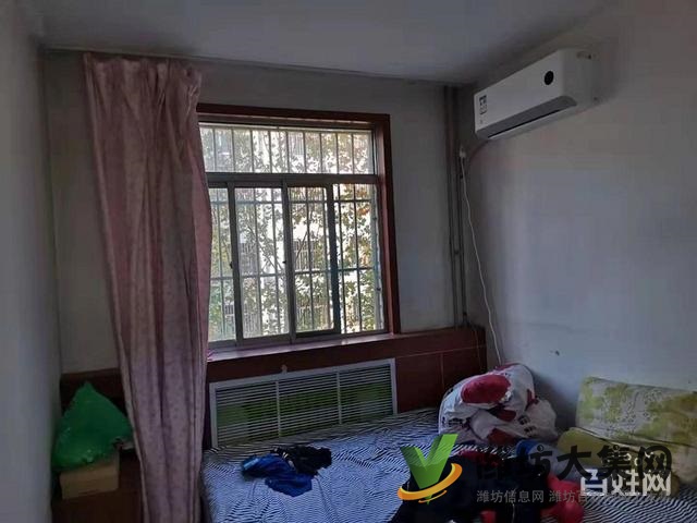 出售長城小區(qū)房子,免費(fèi)停車雙氣供暖 精裝修無稅急售43萬