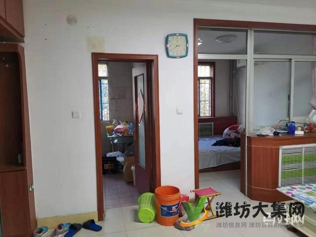 出售長城小區(qū)房子,免費(fèi)停車雙氣供暖 精裝修無稅急售43萬