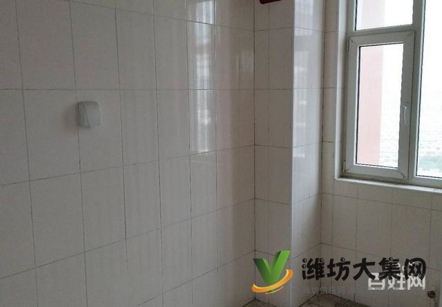 富庭大第,超 好房,低 于市場(chǎng)價(jià),3室毛坯現(xiàn)房,送