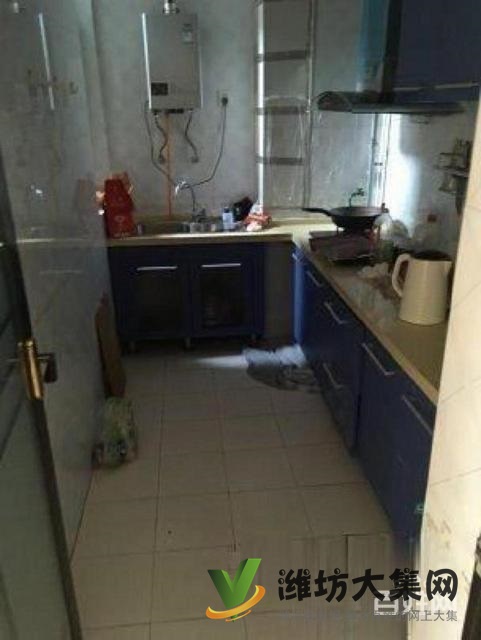 人民公園火車站近中金國(guó)際78平兩室 客廳朝陽出稅4