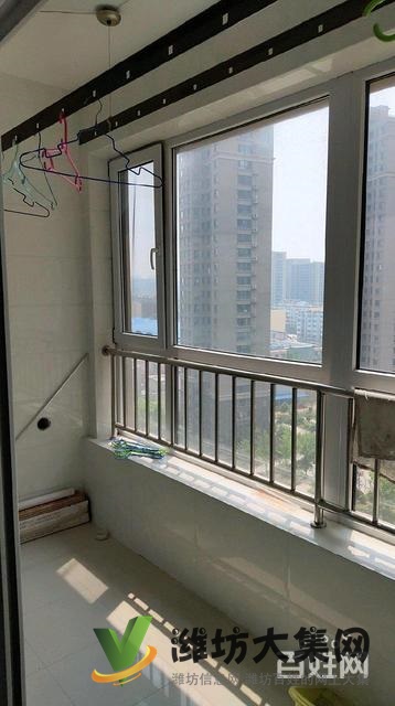 盛世華府精裝3室兩廳一衛,有證,直接過戶