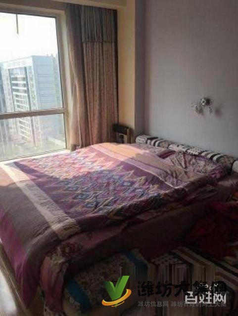 人民公園火車站近中金國(guó)際78平兩室 客廳朝陽出稅4