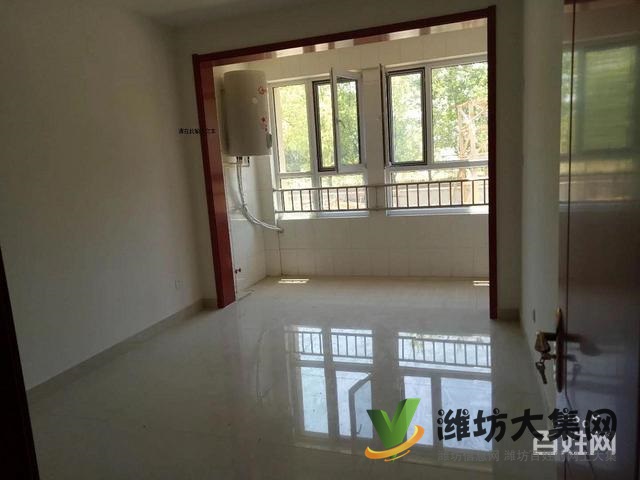 華都頤年園2樓精裝沒(méi)住過(guò)。三室配家具。雙氣供暖/1