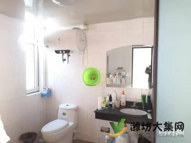 金海花園14樓130平精裝出租!帶車(chē)位!月租金1500元