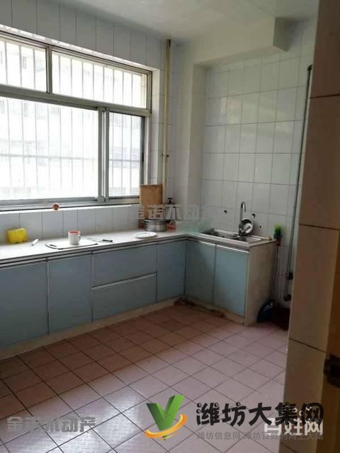 光明小區(qū),三室好房,多層二樓,93平僅售32萬