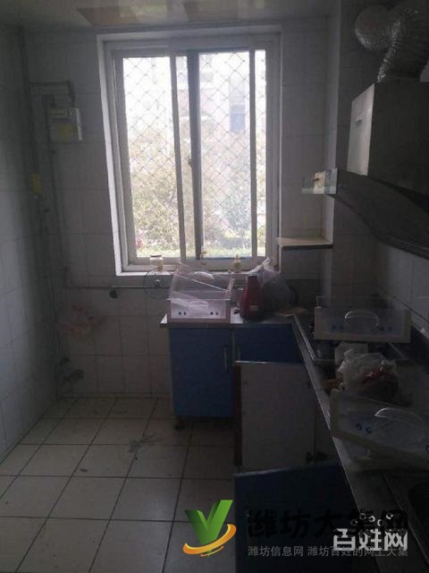 中百永安路小學近多層1樓100平3室精裝急售66.