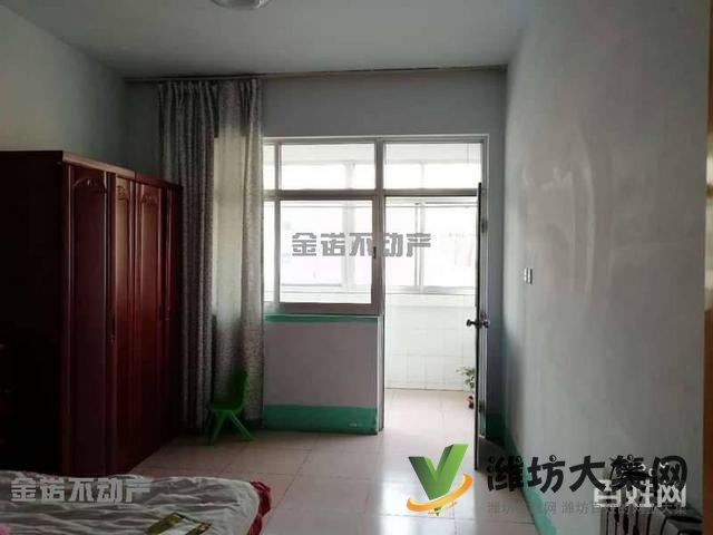 光明小區(qū),三室好房,多層二樓,93平僅售32萬