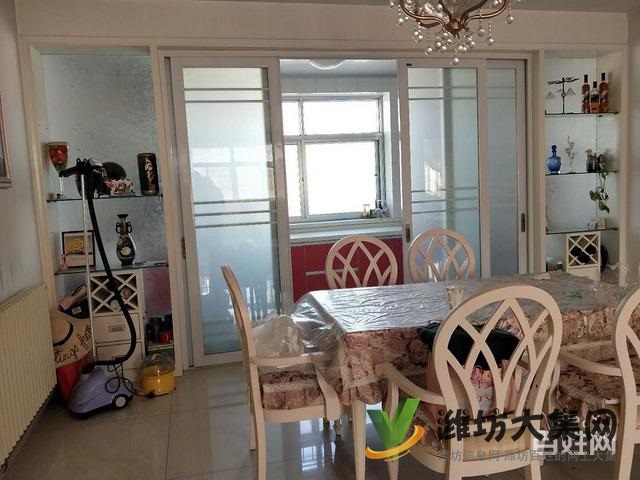 買好房到恒祥鴻基花園南北通透大三室?guī)к噹炀b修誠心