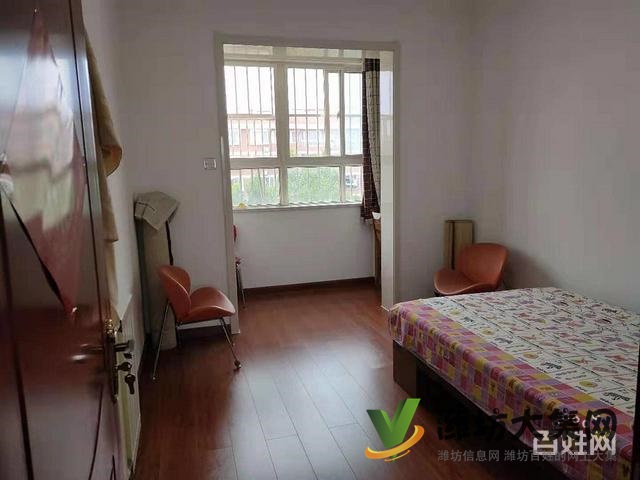 青云湖小區(qū)精裝未住帶車庫僅售61.8萬!!