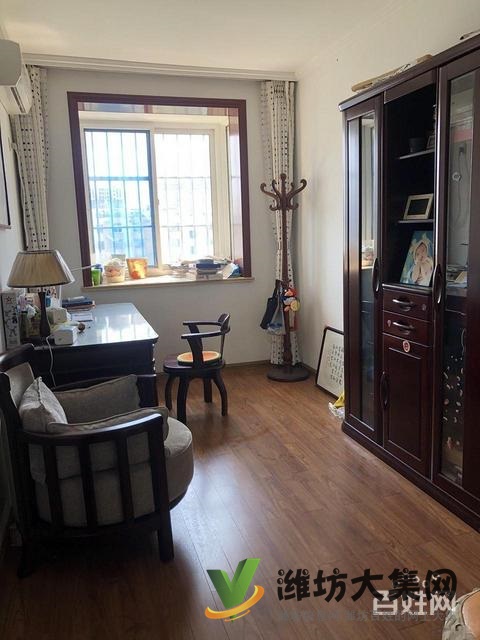 濰水藍灣六樓116平帶閣樓80平送車庫95萬證出稅