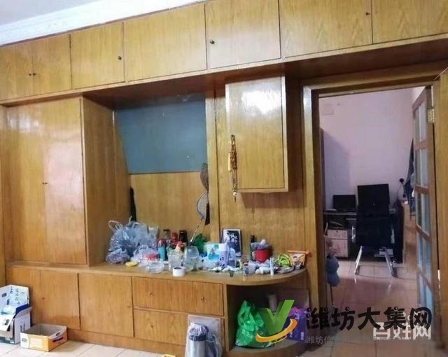 首付三萬三樓北宮街 經(jīng)典兩室 59平方 濰柴同樂園