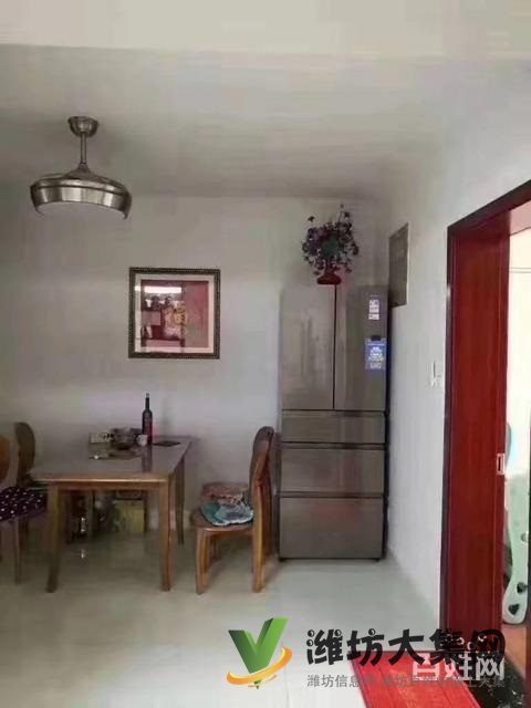 泰和花園 精裝修 三臥朝陽(yáng) 帶地上車庫(kù) 真實(shí)圖片