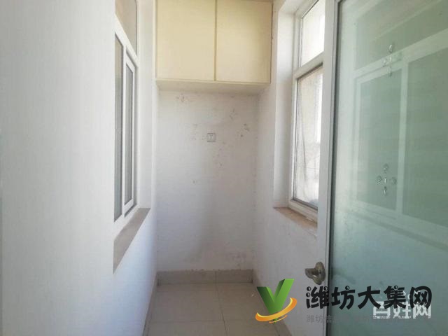 富華家園二小學(xué) 區(qū)房,送車庫 送外置閣樓!僅售88