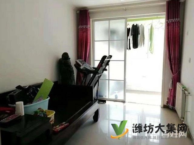 驚爆價(jià)首付僅需12萬(wàn),鳶都新城123大房三室朝陽(yáng)精裝 無(wú)稅