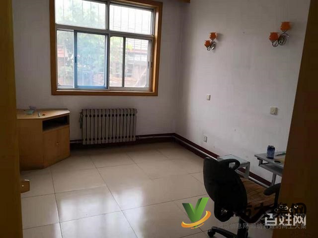 急售民主街幸福路養老房3室住宅‘’一樓帶院子,環境