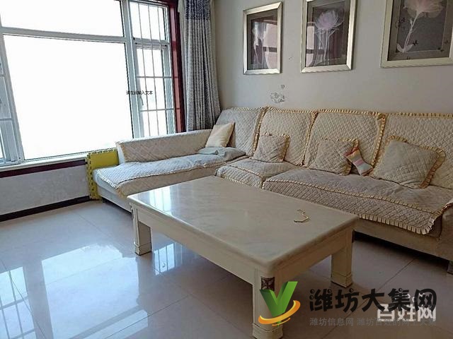 魯發名城,3居室2廳,精裝修短住保養好,真實圖片和