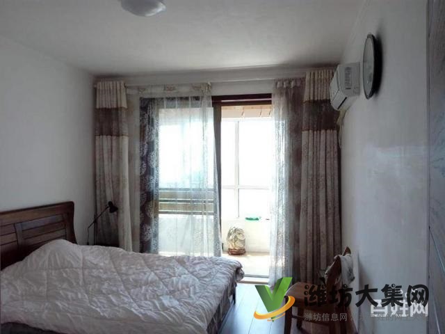 新富專家公寓,精裝未住地下車位!客廳朝陽