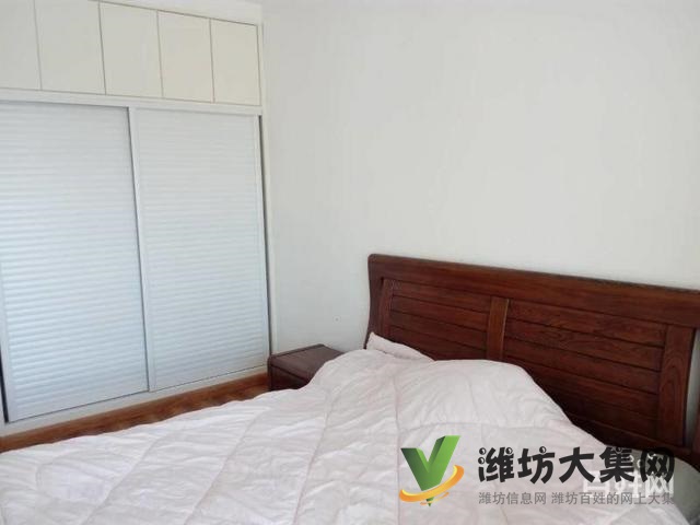 新富專家公寓,精裝未住地下車位!客廳朝陽