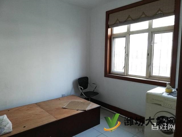 五中濰城實(shí)驗(yàn)小學(xué)陪讀房 兩室一廳一衛(wèi) 低層出租!