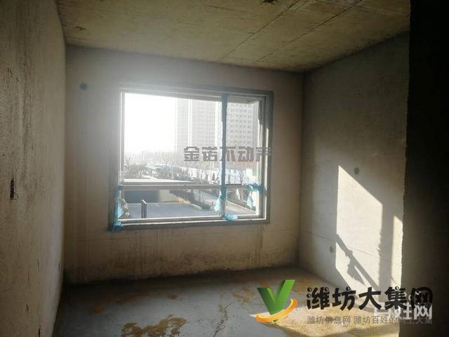 《唐寧七號》小高層超好位置128平米更名貸款有儲藏室