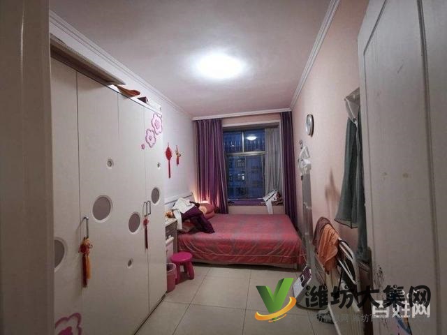 東埠中學(xué) 學(xué)區(qū)房精裝帶子母車庫,116平3室2廳2