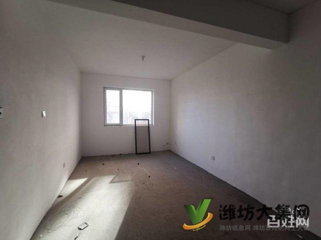 汶水綠洲一樓帶院,地下復式,96.33平60萬