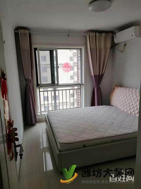 大華中央城豪華裝修3室?guī)У叵麓筌噹旒揖呒译婟R全三塊空調(diào)