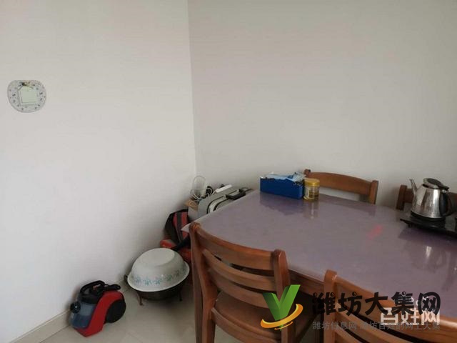 市北區領世新城,精裝三室帶車庫倉庫,拎包入住,上學