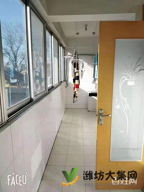 白浪河畔萬(wàn)家福近五中多層130平精裝三室南北通透帶地下室急售