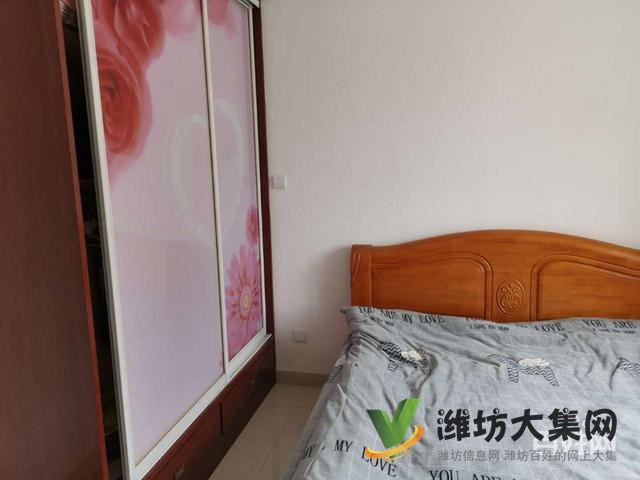 市北區領世新城,精裝三室帶車庫倉庫,拎包入住,上學