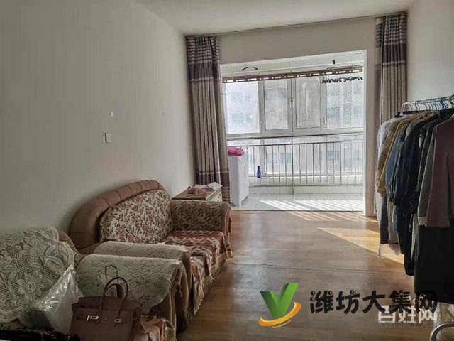 整租,圣基金碧廣場(chǎng) 2室85平挑高客廳 寬敞大氣 雙氣供暖