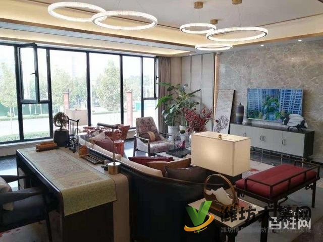 單價4000多的精 致三室!H戶型 超高綠化